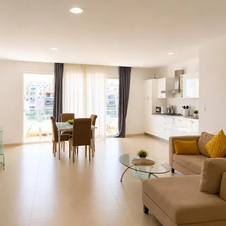 St Julian's Seafront 2br Spinola - Bbq & Peaceful 公寓