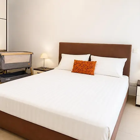St Julian's Seafront 2br Spinola - Bbq & Peaceful * Saint Julian's