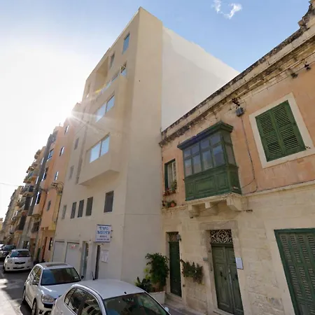 St Julian's Seafront 2br Spinola - Bbq & Peaceful 公寓